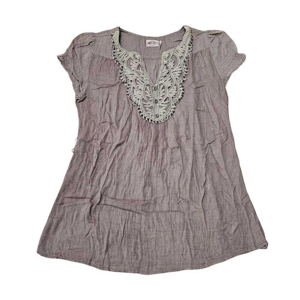 Infinito Size M Grqy Short Sleeve Shirt Crochet Detail